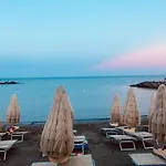 Piccola Navetta * Diano San Pietro