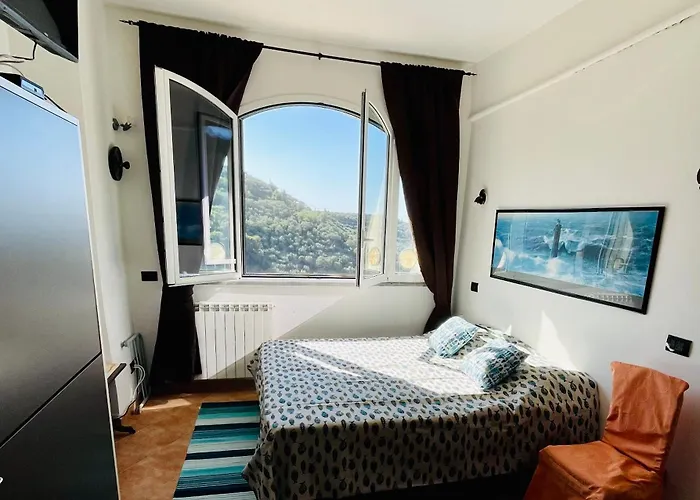 Piccola Navetta Diano San Pietro